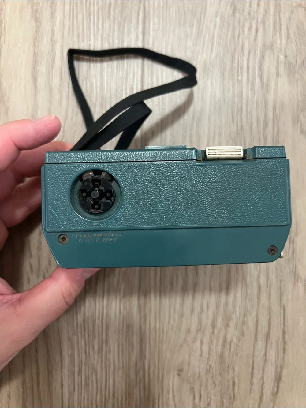 Vintage Kodak Hawkeye Instamatic R4 Film Camera